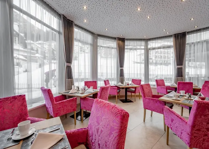 Hotel Garni Christine 4*