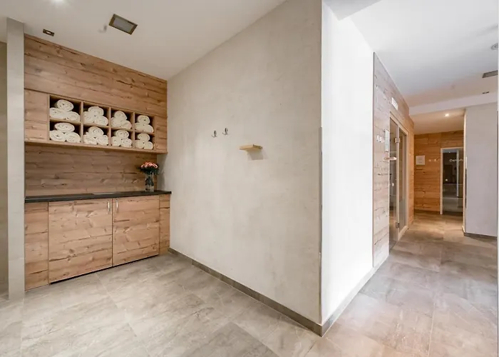 Garni Christine Hotel