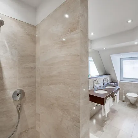 Hotel Garni Christine Ischgl