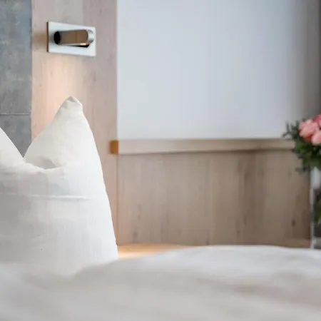 Garni Christine Hotel 4*