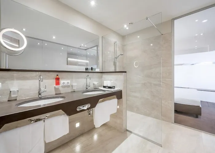 Garni Christine Hotel 4*