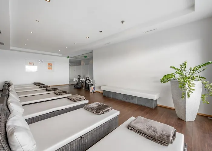 Garni Christine Hotel 4*