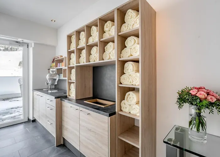 Hotel Garni Christine 4*