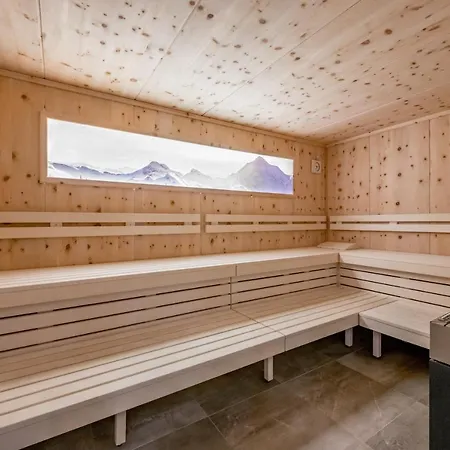 Ξενοδοχείο Garni Christine 4*