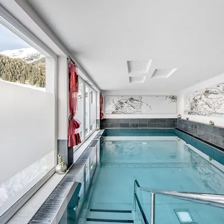 Garni Christine Hotel