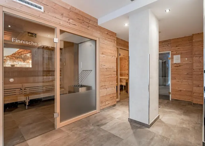 Garni Christine Ισγκλ